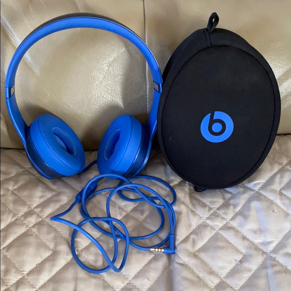 Beats head phone